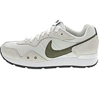 Nike Herren Venture Runner Sneaker, Summit White Medium Olive Black White, 45 EU