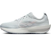 Nike Interact Run Damen Straßenlaufschuh, Lt Smoke Grey/Echo Pink-Psychic Blue, 42 EU