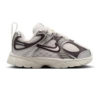 NIKE Kinder Laufschuhe V5 RNR E (TD) (IR2949) 22 Silber
