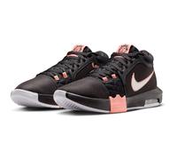 NIKE Herren Basketballschuhe LEBRON WITNESS VIII (HQ2139) 46 BLACK/WHITE-APRICOT AGATE
