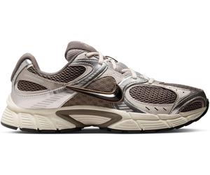 Nike - Nike NIKE V5 RNR 200 CAVE STONE/BLACK-COLLEGE GREY- - Gr. - 44.5 EU | 10.5 US