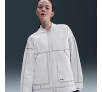 Nike Oversize-Cargo-Jacke mit Grafik (Damen) - Weiß M (EU 40-42) IB2037-121