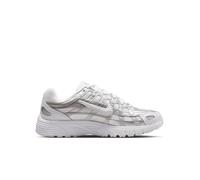 Nike P-6000 Gr. 40 Silber Kinder - Jetzt bei Keller Sports kaufen!
