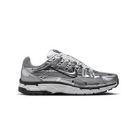 Nike P-6000 Silver Metallic - 42.5 42.5