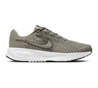 Nike Run Defy Road Herren Laufschuhe, grün, Größe 42 42