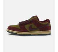 Nike SB Dunk Low Pro Sneaker - Dark Team Red / Burgundy - 42