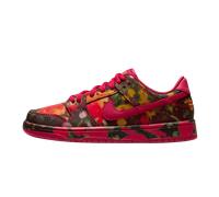 Nike SB Dunk Low The Wizard of Oz Poppy Field 43 EU