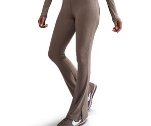 NIKE Sportswear Chill Knit Mini-Rib Flared Leggings Damen 233 - mink brown/mink brown M