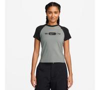 Nike Chill Knit schmal geschnittenes T-Shirt mit Grafik (Damen) - Grau L (EU 44-46) HV4992-077
