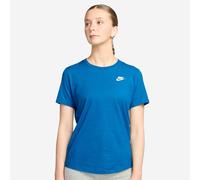 NIKE Sportswear Club Essentials T-Shirt Damen 435 - lt photo blue/white XXL
