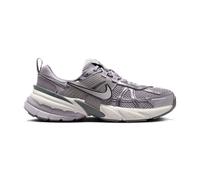Nike V2K Run für Damen, Größe 39 EU / 8 UK