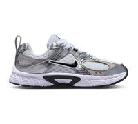 NIKE V5 RNR Sneaker Kinder 100 - white/black-vast grey-college grey 28