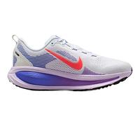 Nike Damen Laufschuhe Vomero 18 HM6804-112 39 White/Hot Lava/Violet Mist/Sap