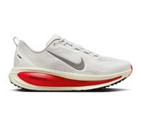 Nike Vomero 18 Road Herren Laufschuhe, weiß, Größe 45 ½ 45 ½