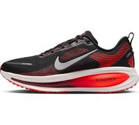 Nike Vomero 18 Straßenlaufschuh Für Herren, Black/Metallic Silver-Bright Crimson, HM6803-008, 39 EU (6.5 US)