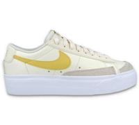 NIKE Damen Freizeitschuhe W BLAZER LOW PLATFORM (DJ0292) 38 PALE IVORY/SATURN GOLD-WHITE
