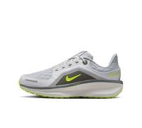 NIKE Winflo 11 Gore-Tex Wasserdichter Straßenlaufschuh Für Herren, Lt Smoke Grey/Cyber-Pure Platinum, FQ1358-005, 49.5 EU (15 US)