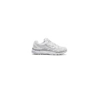 Nike WMNS P-6000 Silber/Weiss 40