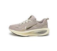 Nike Wmns Vomero 18 SE 40.5 / Ceam II / Metallic Gold Grain / Coconut Milk