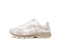 Nike Wmns Zoom Streak 3 45 / Cream II / Sail