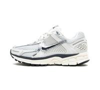 Nike Zoom Vomero 5 Photon Dust 49.5 EU