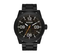 Nixon Corporal Armbanduhr für Herren in der Farbe Schwarz mit Armband aus Edelstahl Wasserdichtigkeit: 10 bar Gehäusedurchmesser: 48 mm A346-5305-00