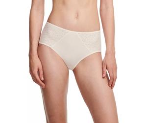 NORAH LI UN. SHORTY BEDECKEND NORMA 44