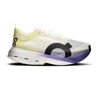 On Cloudboom Strike Damen 39 Wit/Geel/Paars