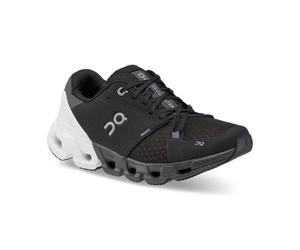 On Cloudflyer Wide 4 Damen 1D-Weite (breit) Laufschuh Stabilität - 81.98663 Black White 38