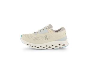 On Damen Laufschuhe CLOUDSTRATUS 3, weiß, Gr. 38,5EU
