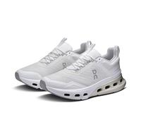 ON Damen Laufschuhe Cloudnova X weiss | 38