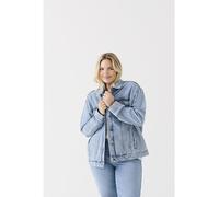 Jeansjacke ONLY CARMAKOMA "CAROCEAN L/S OVERSIZE JKT DNM NOOS", Damen, Gr. 44, blau (light blau denim), Denim/Jeans, Obermaterial: 100% Baumwolle, unifarben, modisch, Langarm, Jacken (40289660-44) lig