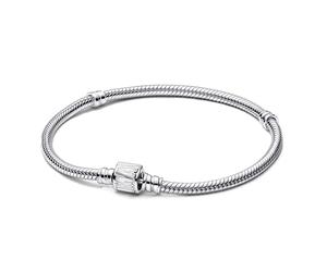 Pandora Armbänder Pandora Moments Armband Schlangenkette Marvel Logo Verschluss 592561C01