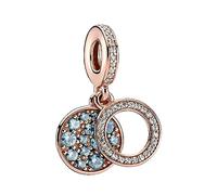 PANDORA Moments Funkelnde Hellblaue Scheibe Doppelter Charm-Anhänger aus 14 Karat rosévergoldete Metalllegierung, Kristallen und Cubic Zirkonia Steinen