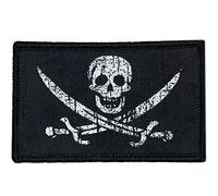 Piraten Patch, Piratenflagge ähnlich der von Piraten der Karibik, um sich in Piratenkleidung oder als CrossFit -Velkro -Rucksackpatches zu haften. Kleine Piratenflagge - Schädelpatch - 80 x50 mm