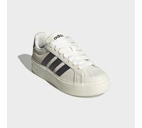 Plateausneaker ADIDAS SPORTSWEAR "STREETTALK BOLD", Damen, Gr. 43, sanftes weiß, core schwarz, core schwarz, Synthetik, Schuhe Plateausneaker, inspiriert vom Design des adidas Superstar, mit Leo Print