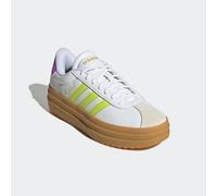 Plateausneaker ADIDAS SPORTSWEAR "VL COURT BOLD", Damen, Gr. 42,5, weiß (cloud weiß, cloud weiß, cloud weiß), Leder, Synthetik, Schuhe Plateausneaker, Design auf den Spuren des adidas Gazelle Bold (19