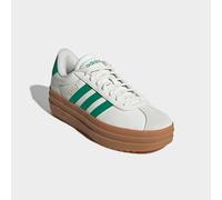 Plateausneaker ADIDAS SPORTSWEAR "VL COURT BOLD", Gr. 42,5, weiß (core weiß, court grün, gold metallic), Leder, Synthetik, Schuhe Plateausneaker, Design auf den Spuren des adidas Gazelle Bold (5469111