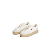 Plateausneaker TOMMY JEANS "THE GREENWICH EDGE MAX", Damen, Gr. 37, ecru, Leder, Lederimitat, Veloursleder, unifarben, Schuhe Plateausneaker, Freizeitschuh, Schnürschuh im Retro-Look mit Perforationen