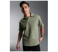 Poloshirt TRIGEMA "TRIGEMA Oversized Poloshirt ohne Knopfleiste in Waffeloptik", Herren, Gr. 3XL, grün (salbei), Piqué, 100% Baumwolle, Basic, V-Ausschnitt, Shirts (78433111-XXXL) salbei