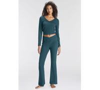 Pyjama LASCANA, Damen, Gr. 44/46, grün (dunkelgrün), Single Jersey, Obermaterial: 63% Polyester, 33% Viskose, 4% Elasthan, schmal lang, tiefer V-Ausschnitt, Homewear-Sets Pyjama, aus schönem Ripp-Mate