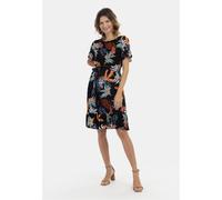 robe usha nowles M
