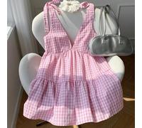Rosa Gingham-Minikleid für Damen: Ärmelloses, gewebtes Volantkleid mit V-Ausschnitt, Rüschendetail und Trägern zum Binden, Urlaubskleid