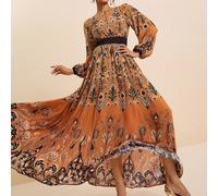 Rostfarbenes A-Linien-Maxikleid für Damen, mit floralem Paisley-Muster, hohem Kragen und betonter Taille - ein elegantes, lässiges Kleid im Western-Bo