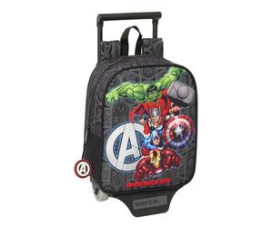 safta Avengers - Kindergartenrucksack mit Trolley, ideal für Kinder verschiedener Altersgruppen, bequem und vielseitig, Qualität und Widerstandsfähigkeit, 22 x 10 x 27 cm, Schwarz, M, Casual