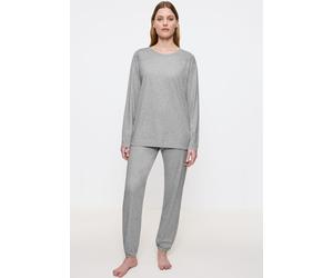 Schlafanzug TRIUMPH "Endless Comfort PK 01 LSL", Damen, Gr. 46, grau (dunkelgrau melange), Single Jersey, Obermaterial: 50% Baumwolle, 50% Modal, bequem lang, Rundhals, Homewear-Sets Schlafanzug, weic