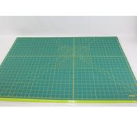 Schneidematte GRÜN ( 90 x 60 cm )