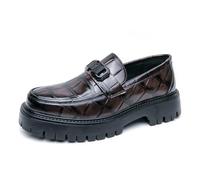 sekiueo Herren Plateau Loafer Bequeme Slip-On Anzugschuhe Aus Lackleder Mit Runder Kappe Slipper für Hochzeit Und Büro,Braun,42 EU