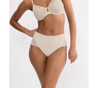 Shapingslip TRIUMPH "Comfort Contour", Damen, Gr. M, beige, Microtouch, Obermaterial: 59% Polyamid, 41% Elasthan, Unterhosen, flache formende Spitze, stützende Passform, leichter Shape-Effekt (5578172