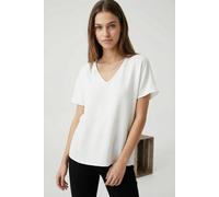 Shirtbluse ONLY CARMAKOMA "CARMETTA LIFE V-NECK SS TOP WVN NOOS", Damen, Gr. 54, cloud dancer, Jersey, Obermaterial: 100% Polyester, unifarben, regular fit normal, V-Ausschnitt, Blusen (64610868-54) c